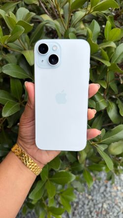 Apple iPhone 15 128GB (White) | Unlocked | Good Condition
