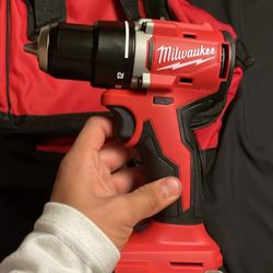 New Milwaukee drill driver And bag