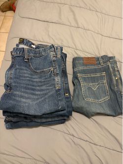 Ariat Jean size 44 30/32. Cody James jeans size 44/32