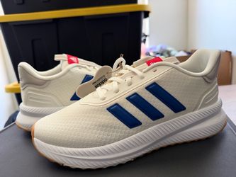 Adidas Cloudfoam Low-Top Sneakers size 9