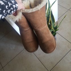 Ugg Boots $160 For $45