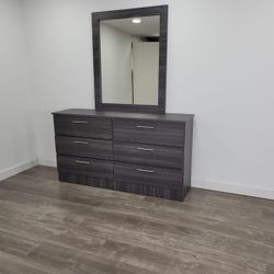 Dresser With Mirror  🪞 Comoda Con Espejo 