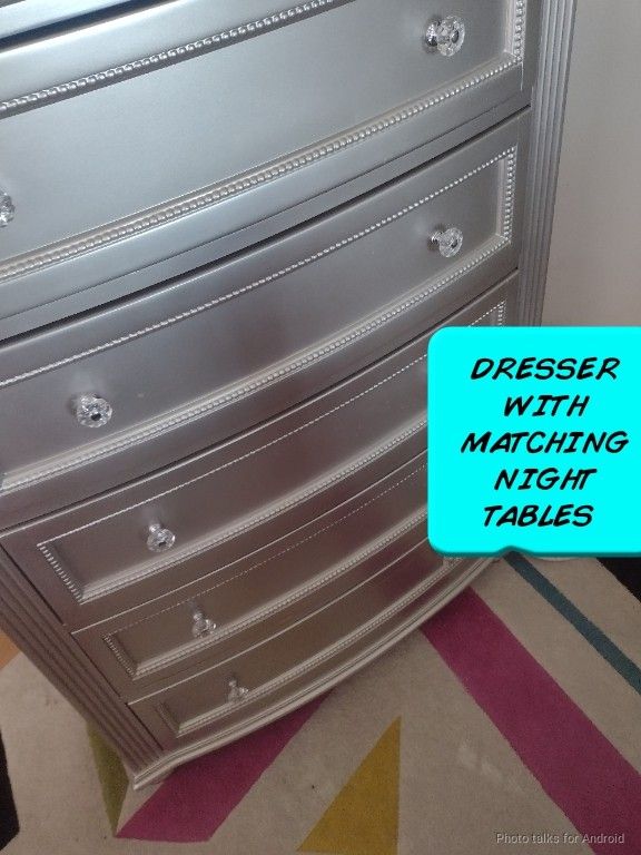 Dresser With matching Night Table