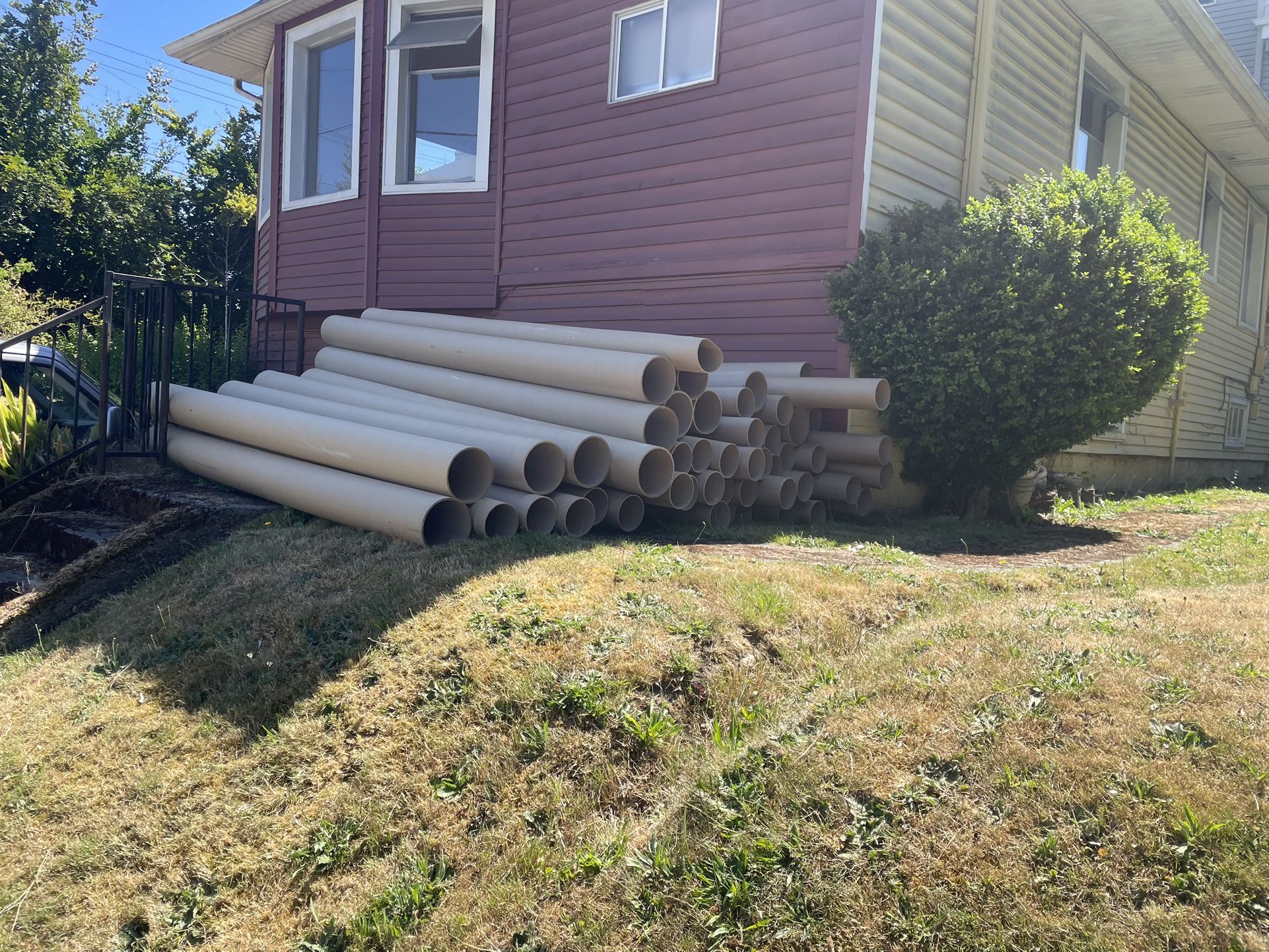 Sturdy Storage Tubes