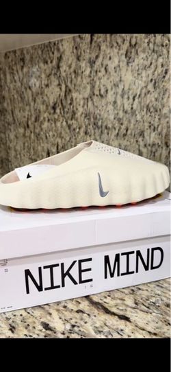 Nike mind  001 Size 10