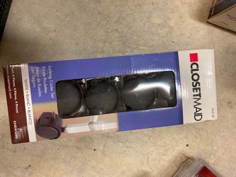 Closest maid rolling wheels