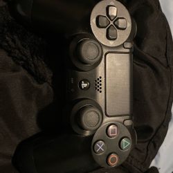 Sony DualShock 4 Wireless Controller for PlayStation 4