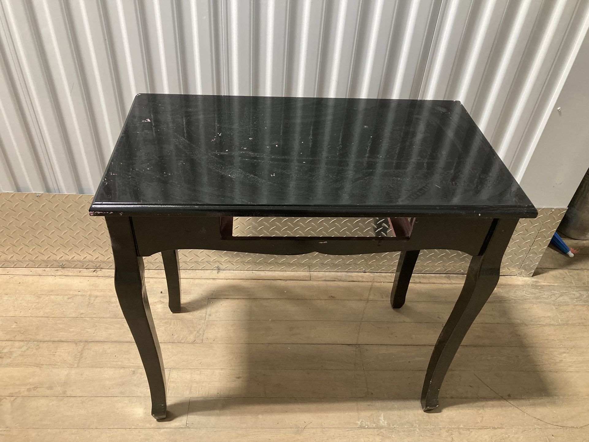 Small Table/desk