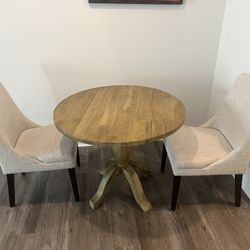 Circular Dining table + Dining chairs 