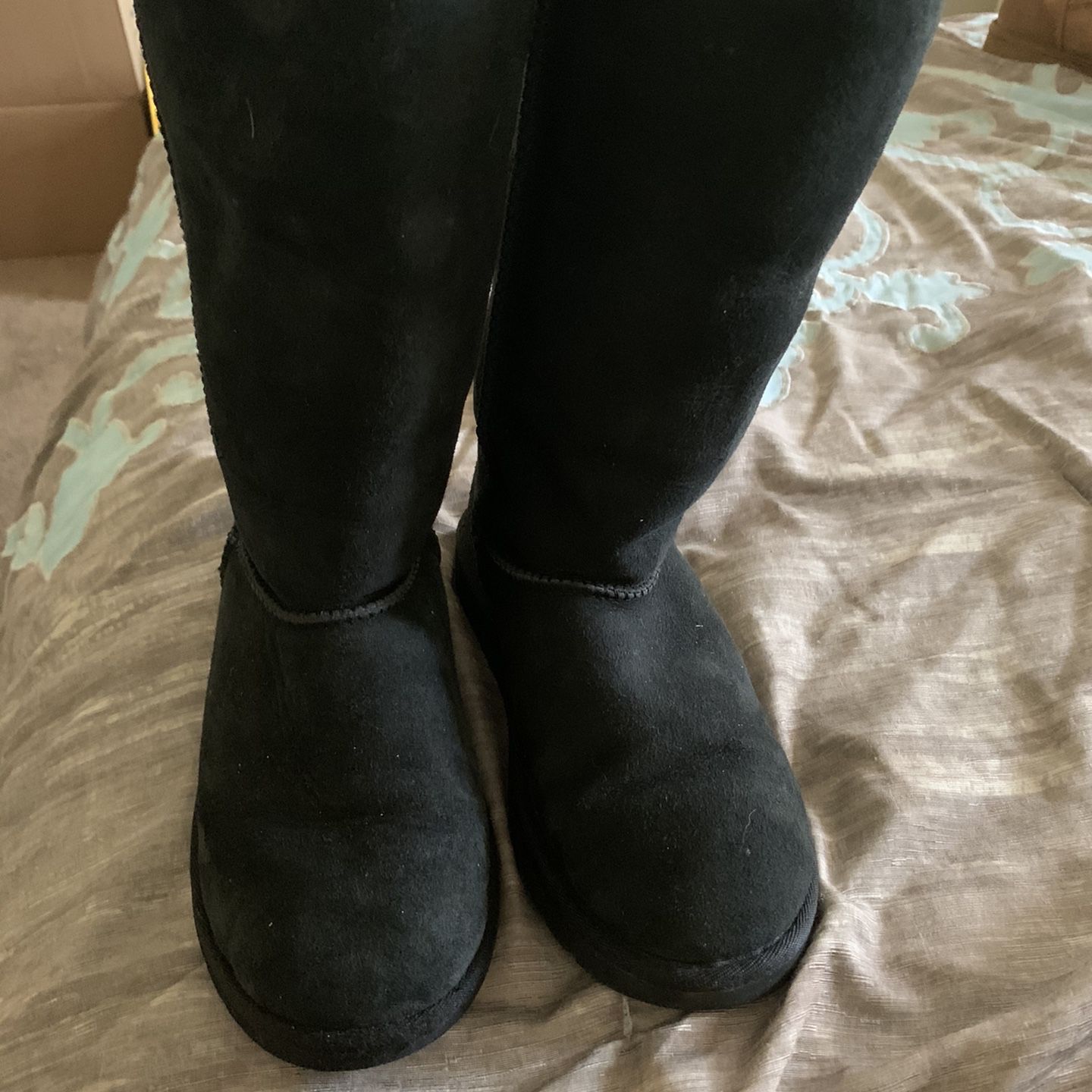 Black Tall Ugg’s Size 4