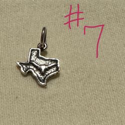 James Avery Longhorn in Texas (UT) charm, Retired