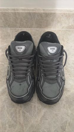 Dior B30