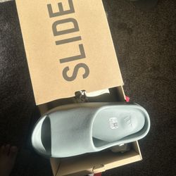 Yeezy Slides Slate Marine