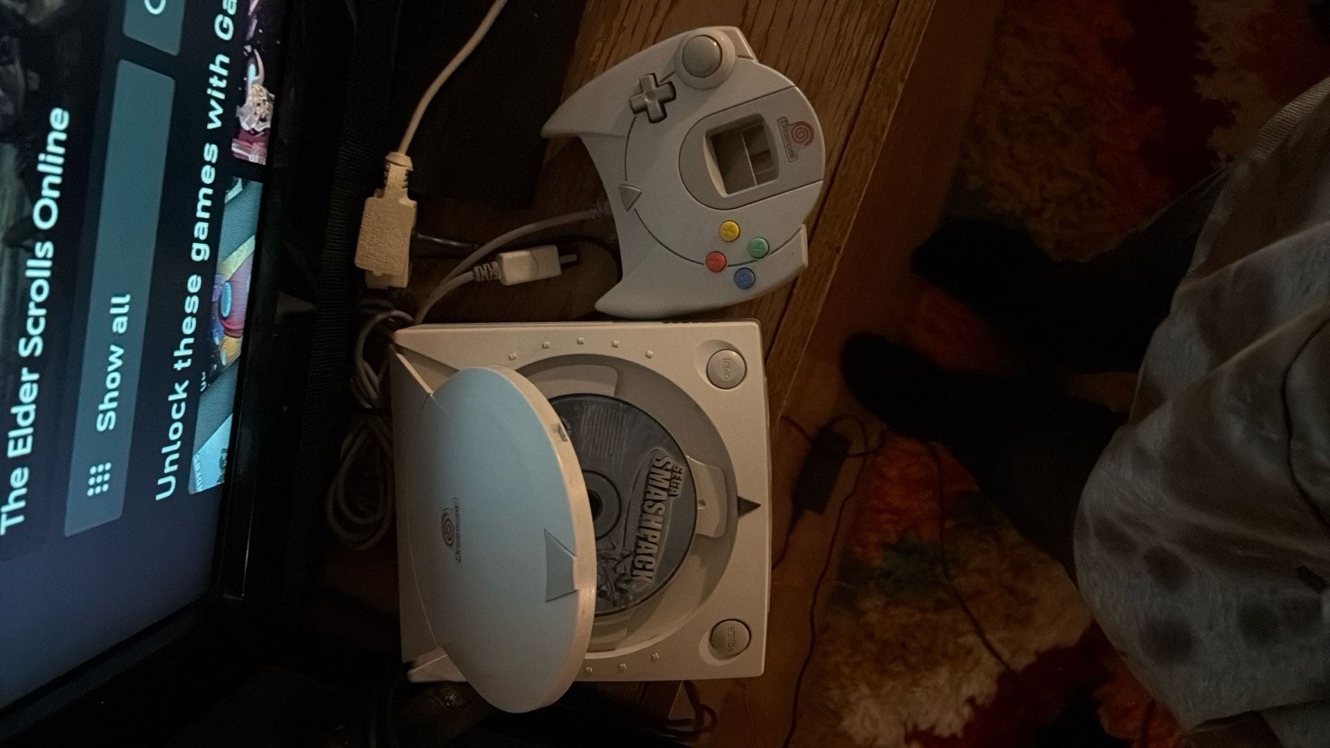 SEGA Dreamcast w/ Game