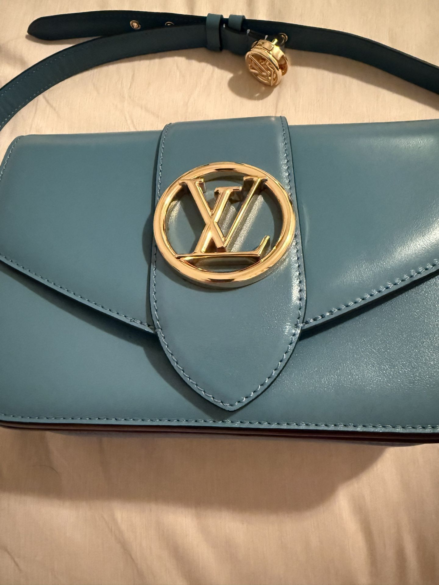 Brand New Louis Vuitton Pont 9 Shoulder Bag