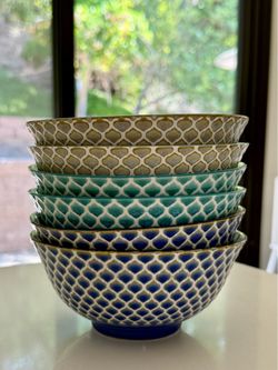 Bowls set of 6