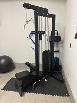 Titan fitness lat pull down and Row