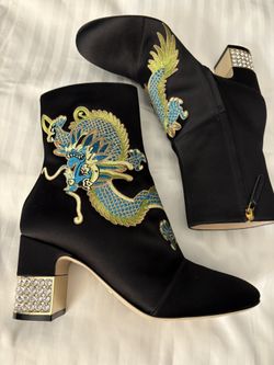 Gucci Boots Satin Dagon Size 6 Like New