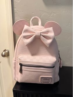 Minnie Mouse LoungeFly backpack