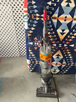 Dyson Vacuum