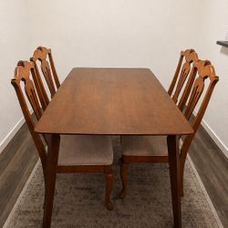 Table And Chairs 
