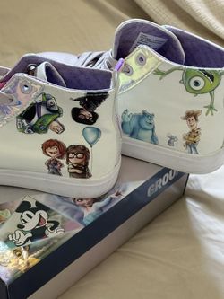Disney 100 Shoes