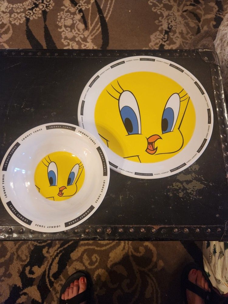 Vintage Tweety Bird Melamine Plate And Bowl