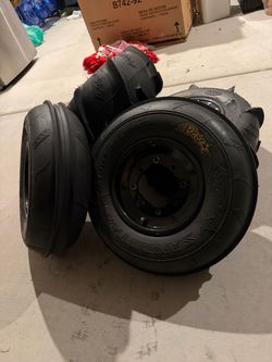 Paddles / Sand Tires
