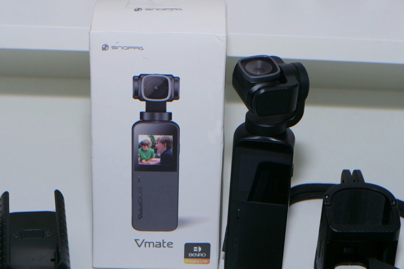 Snoppa Vmate Axis Handheld Gimble Stabilizer WITH/4K