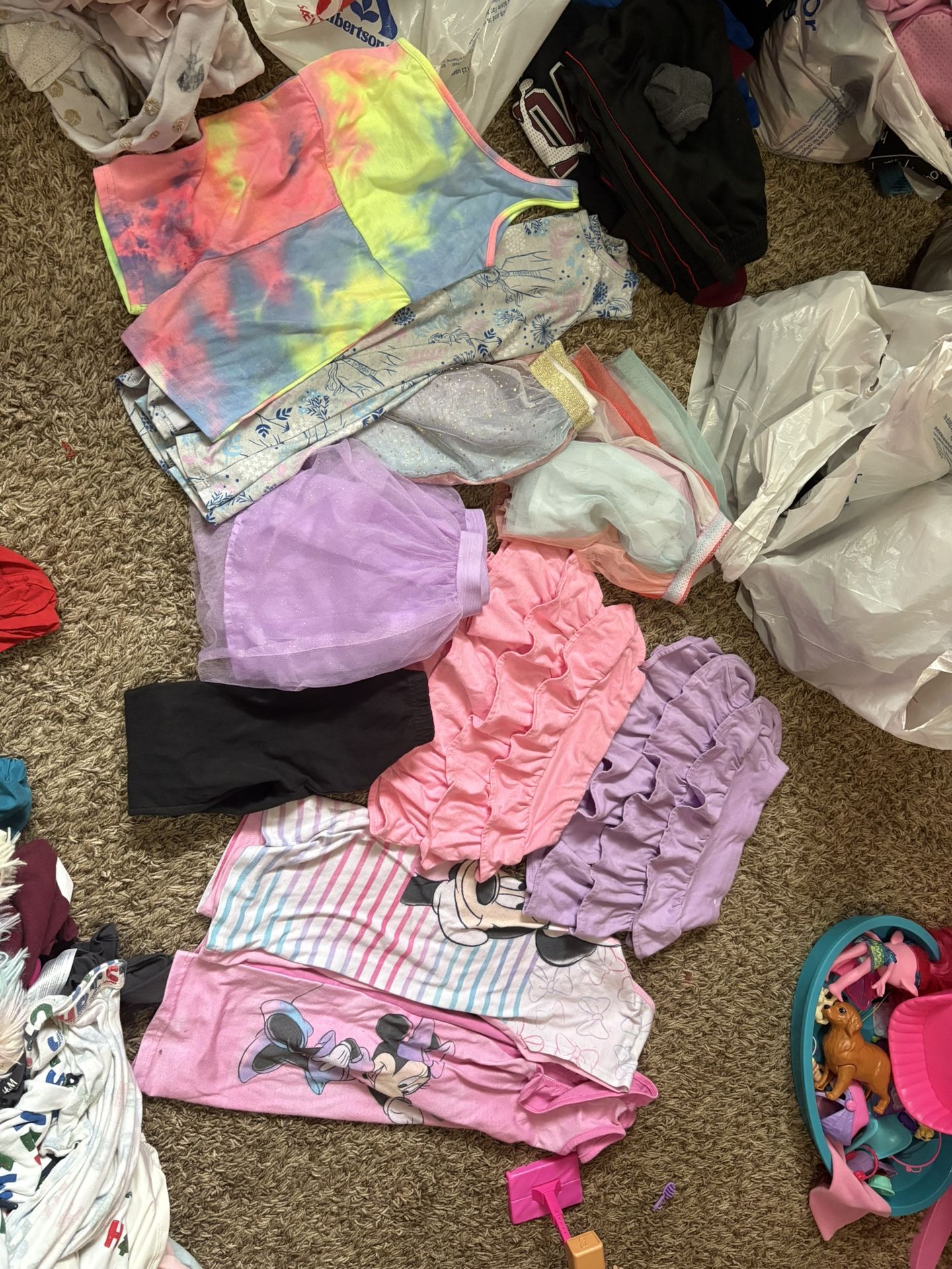 Girl Clothes