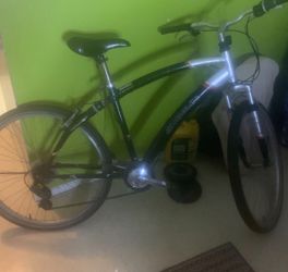 Shogun bike 7 speed light weight 24in