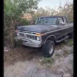 1977 Ford  f250 super cab 4x4