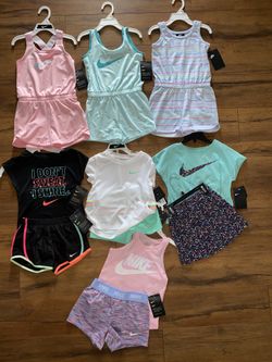 NWT Nike 4(4t)
