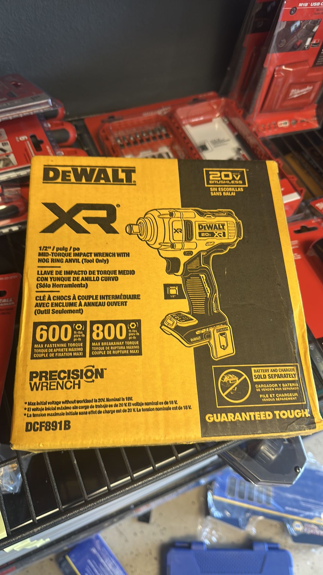 1/2 Mid torque Impact Wrench $170 Tool only