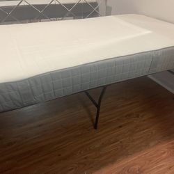 IKEA Twin mattress and Foldable metal platform bed frame 