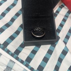 Men’s Wedding Band