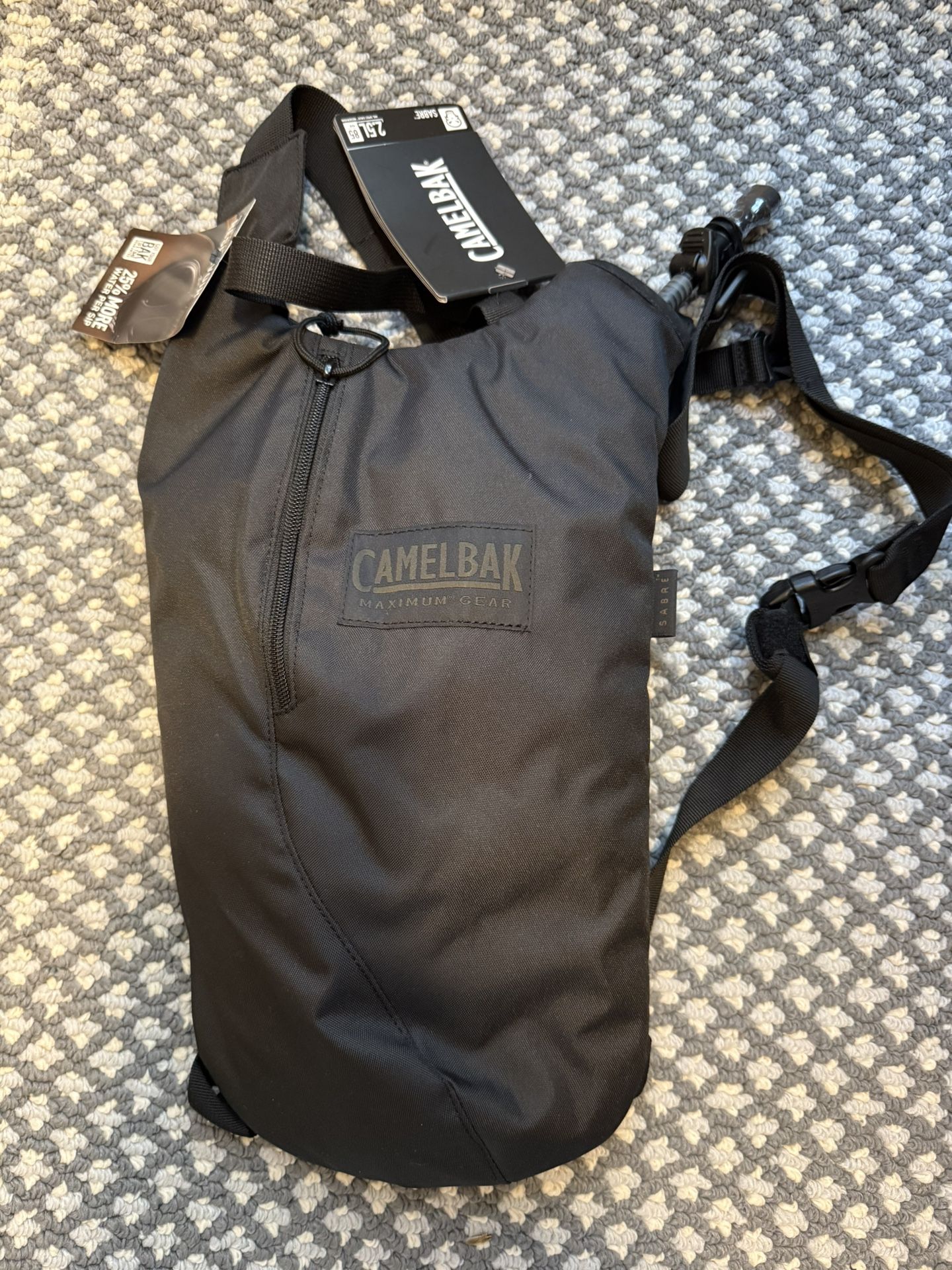 CAMELBAK SABRE 2.5L 85oz HYDRATION BACKPACK NEW SURVIVAL PREPPER WATER