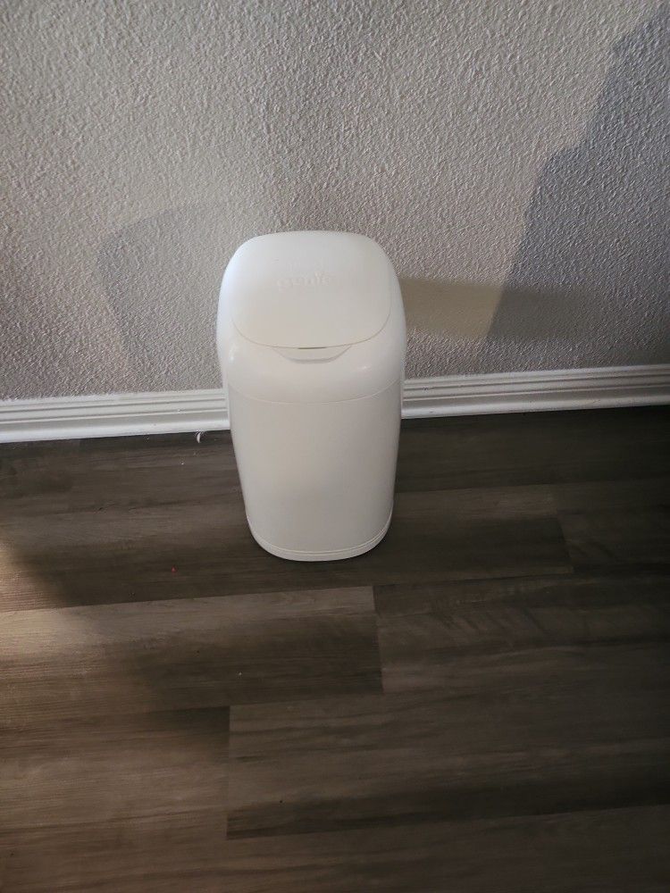 Diaper Dispenser Trash Can