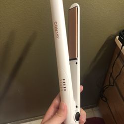 Blow Dryer And Straightener 