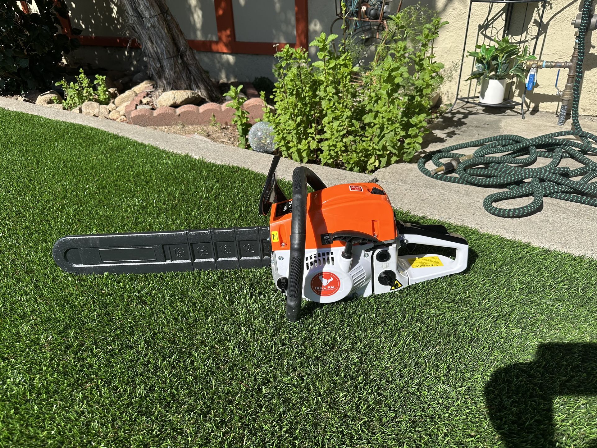 New bull pal 58cc 2 stroke chainsaw. Weekend special! Try before you buy. Pick up only.