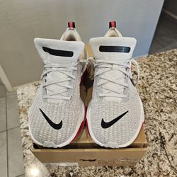 Nike Zoomx Invincible 
