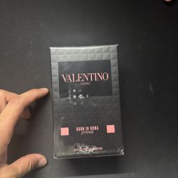 Valentino Cologne