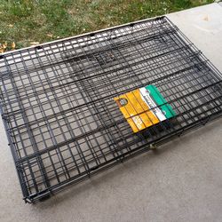 Brand New Happy Place XL Dog Crate 42" x 28.5" x 30.4" tall w Divider Panel