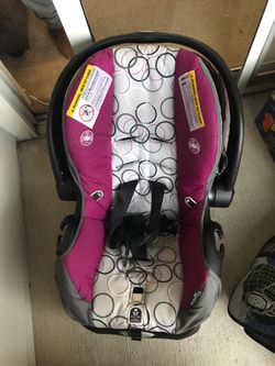 Infant car seat