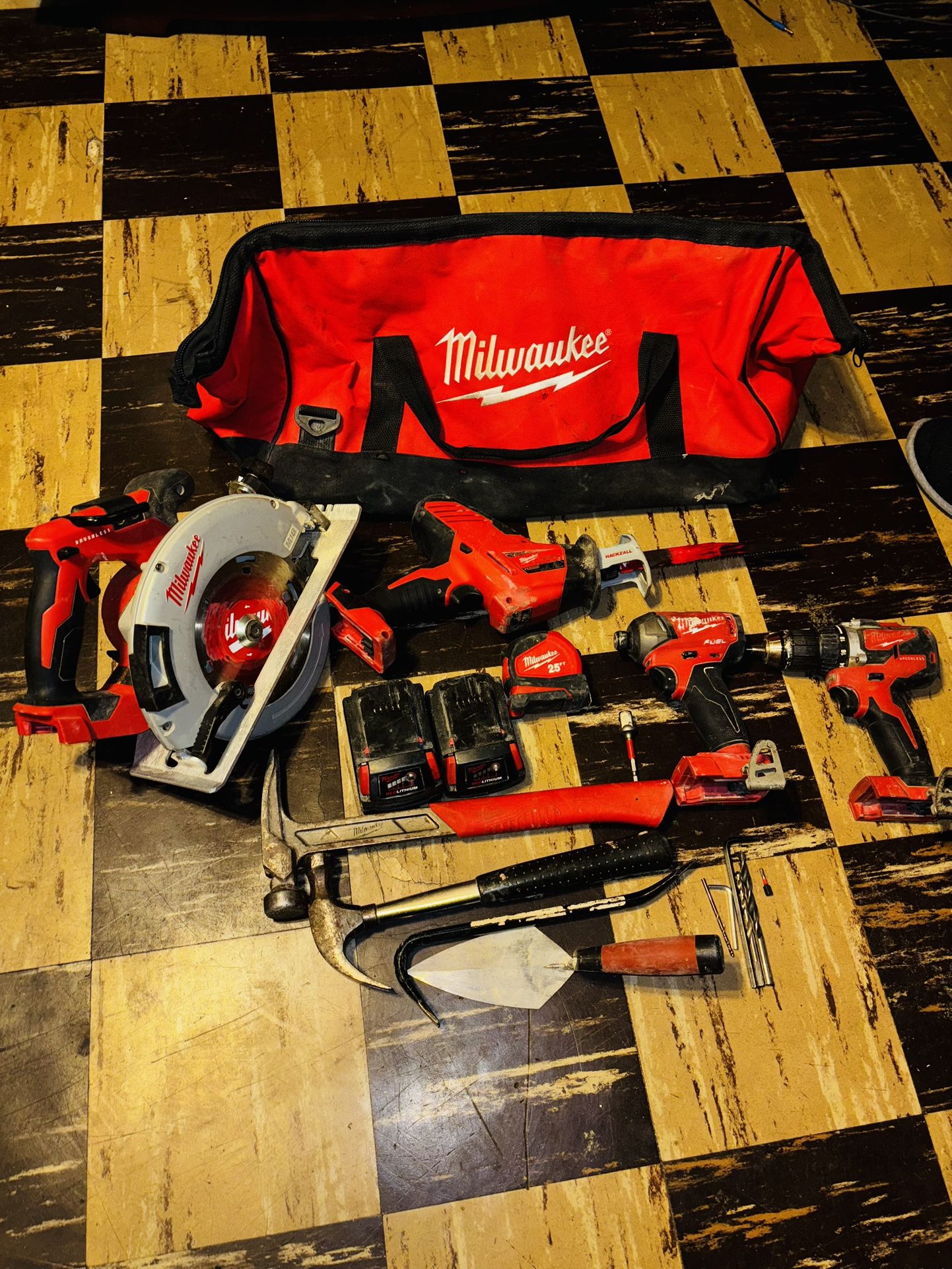 Milwaukee Tools