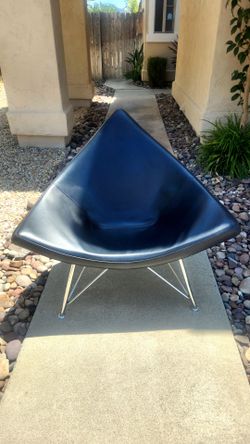 Mid-Century Modern Coconut Lounge Chair