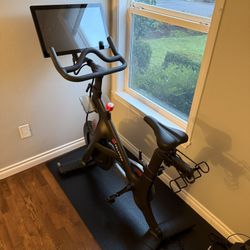 Peloton Bike