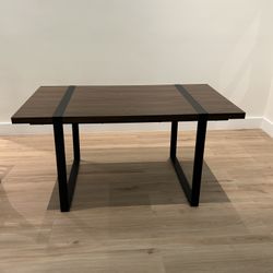 Dinning Table