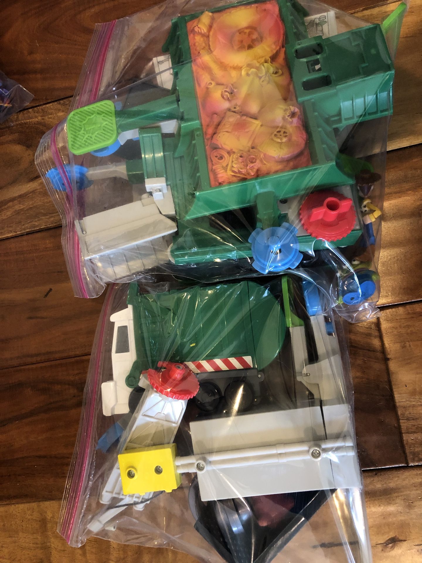 Disney Pixar Toy Story 3 Action Links Junkyard Escape