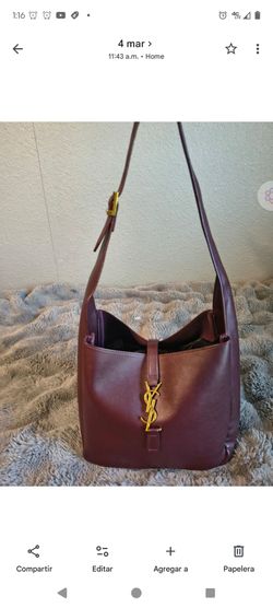 Women's handbag